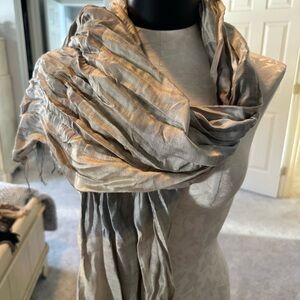 Elegant Gray and Tan Scarf